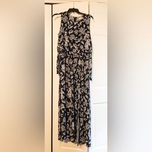 Michael Kors XL Dark Blue w/ White Pattern Maxi Dress